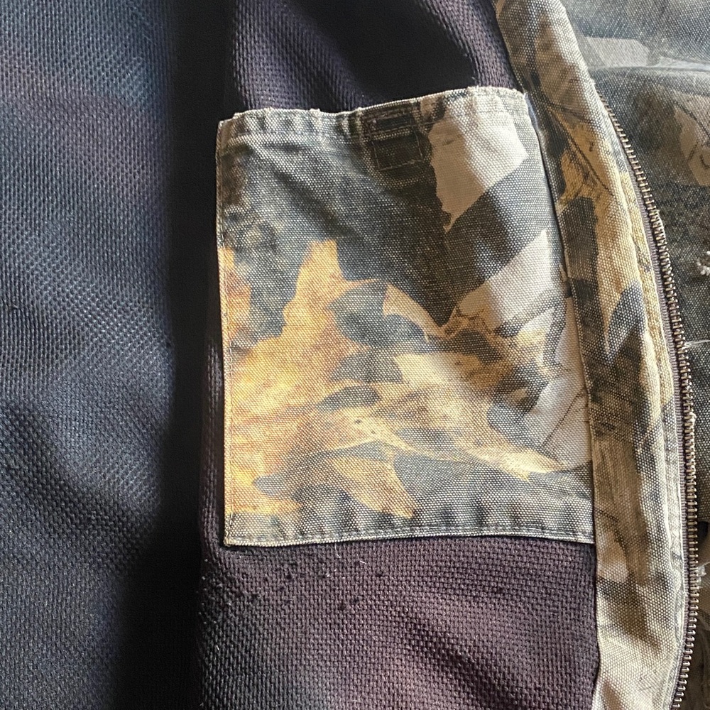 R A R E Carhartt Camo Hooded Zip Jacket - Picture 5 of 9